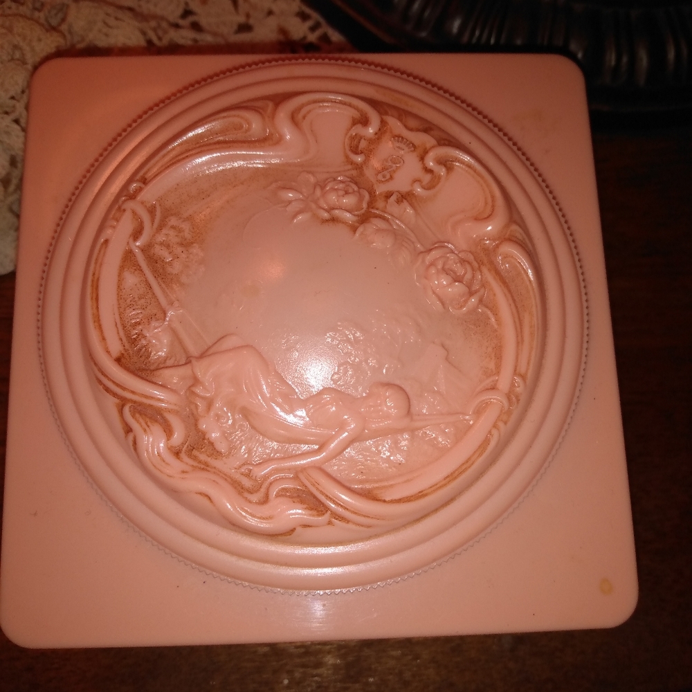 Vintage large powder box